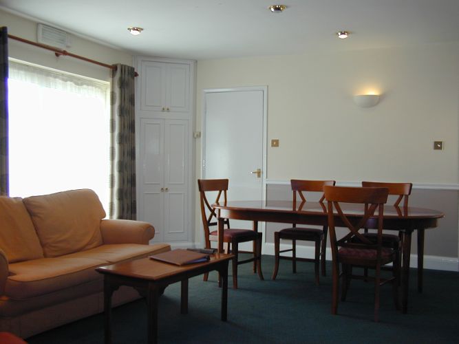 The lounge in the Warren Lodge Suite